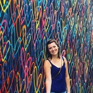 Meet your Posher, Nicole